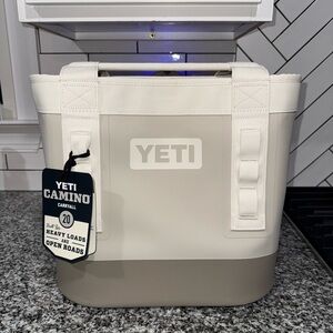 Yeti Camino Carryall 20 cape taupe